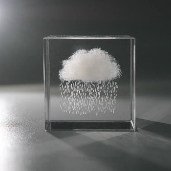Vihmane Pilved Pilved Vihmapiiskade Crystal Desktop Väikesed Kaunistused Cube Paar Aastapäeva Kingitus
